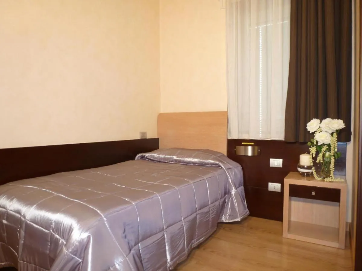 Eh Rome Airport Euro House Hotels Fiumicino Italien