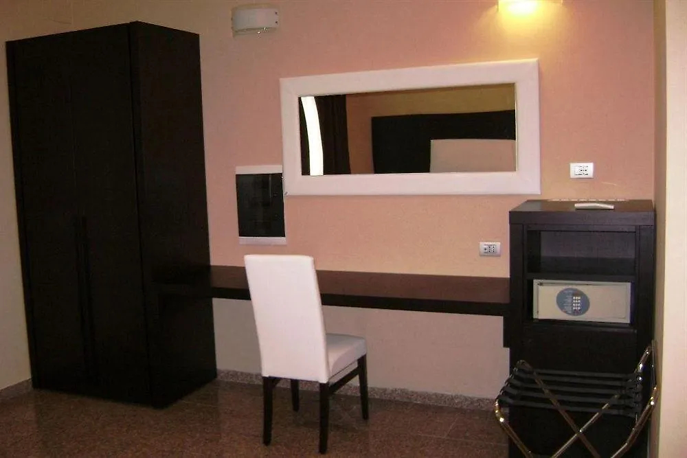 Eh Rome Airport Euro House Hotels Fiumicino 3*,  Italia
