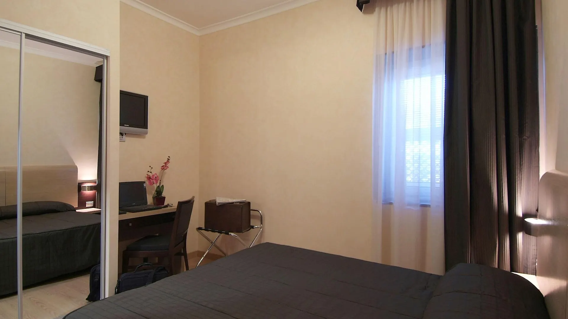 Eh Rome Airport Euro House Hotels Fiumicino 3*,